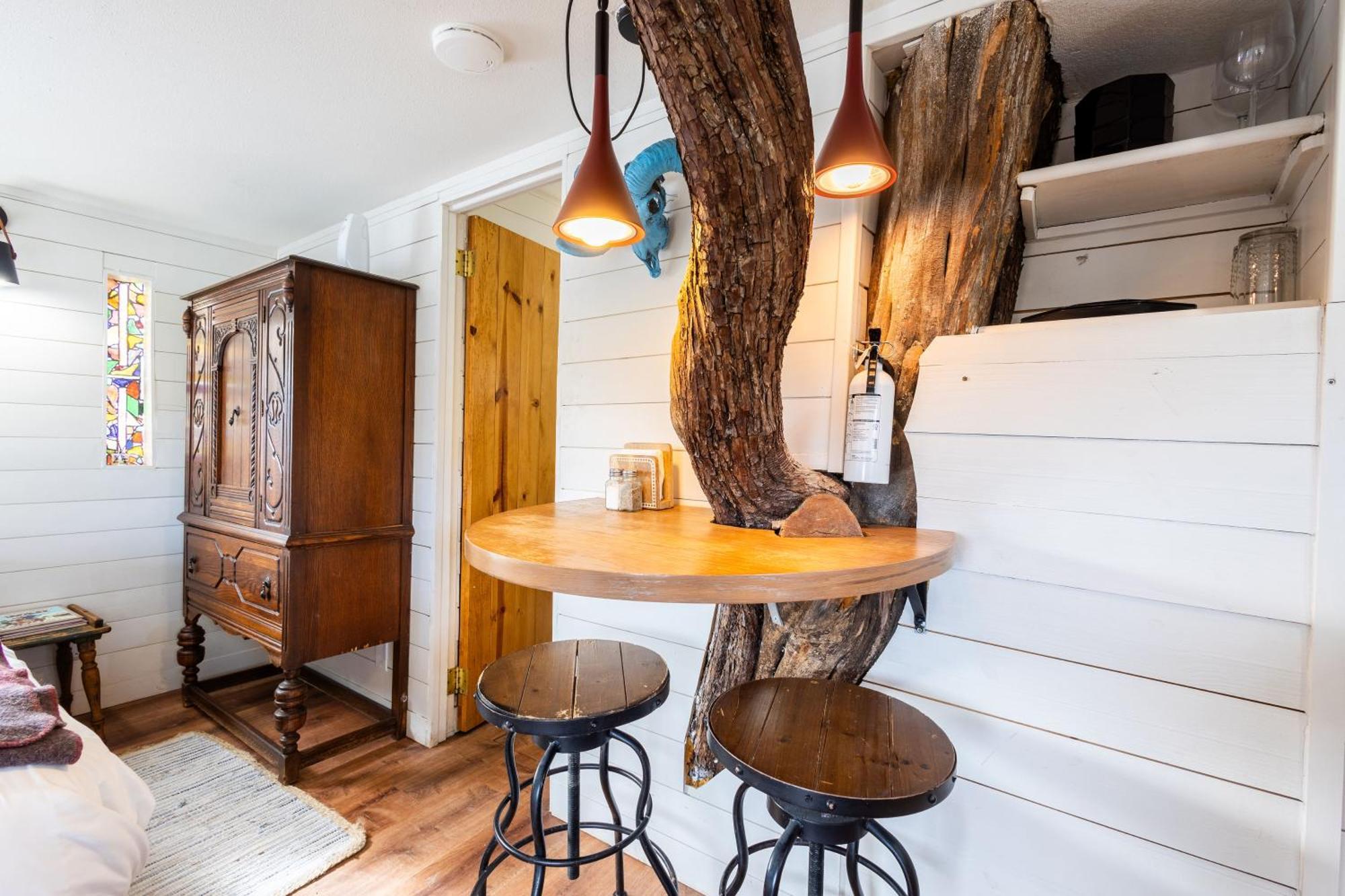 Villa Ashley'S Treehouse At El Mistico Ranch Nogal Exterior foto